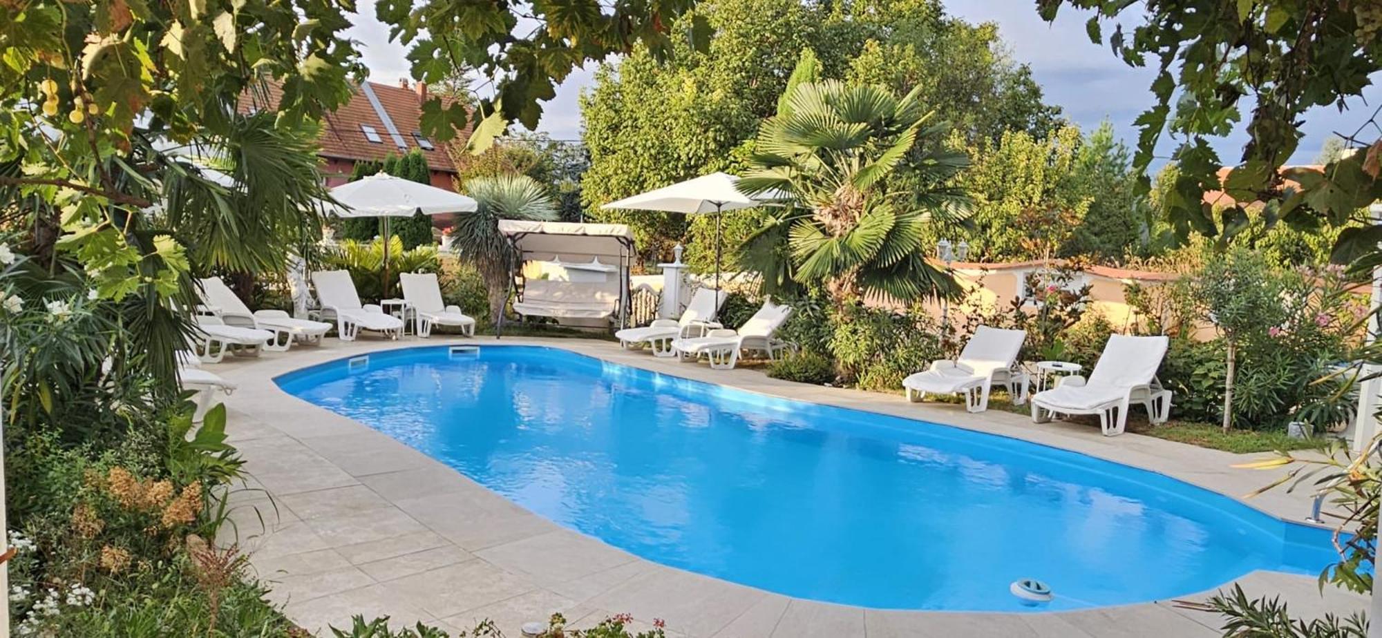 Paradise-Garden-Zamárdi Buitenkant foto